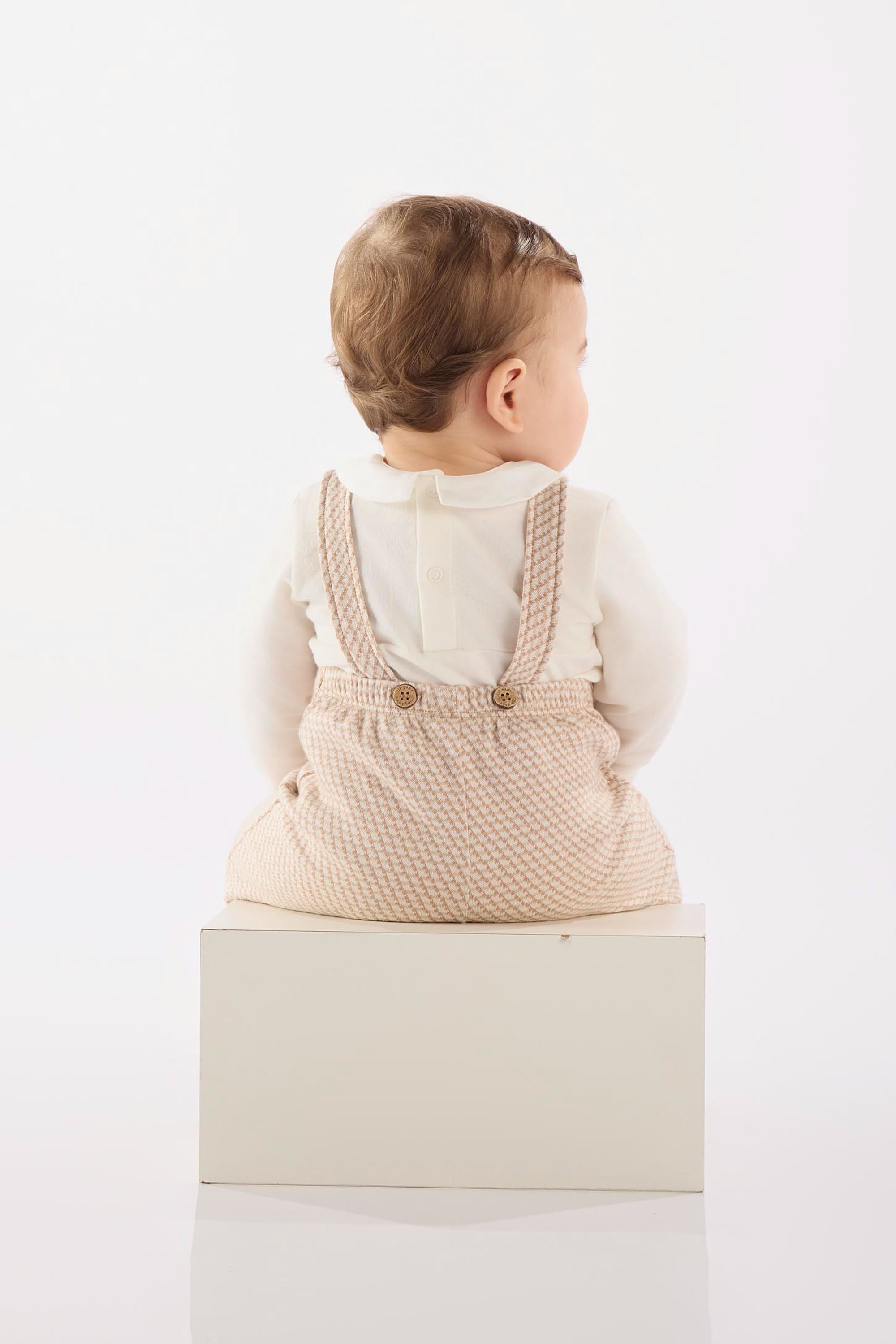 Conjunto para Bebê Menino com Jardineira em Jacquard Xadrez e Body em Suedine (Marrom) Up Baby - Imagem 3